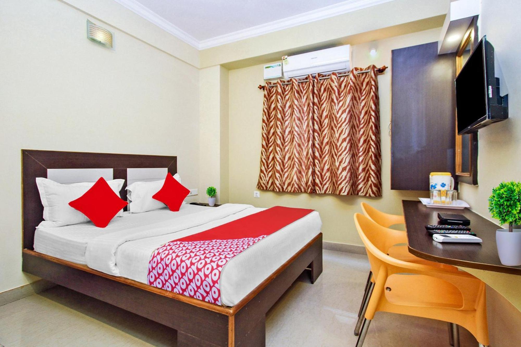 Oyo Sai Ram Residency Hotel Bangalore Luaran gambar