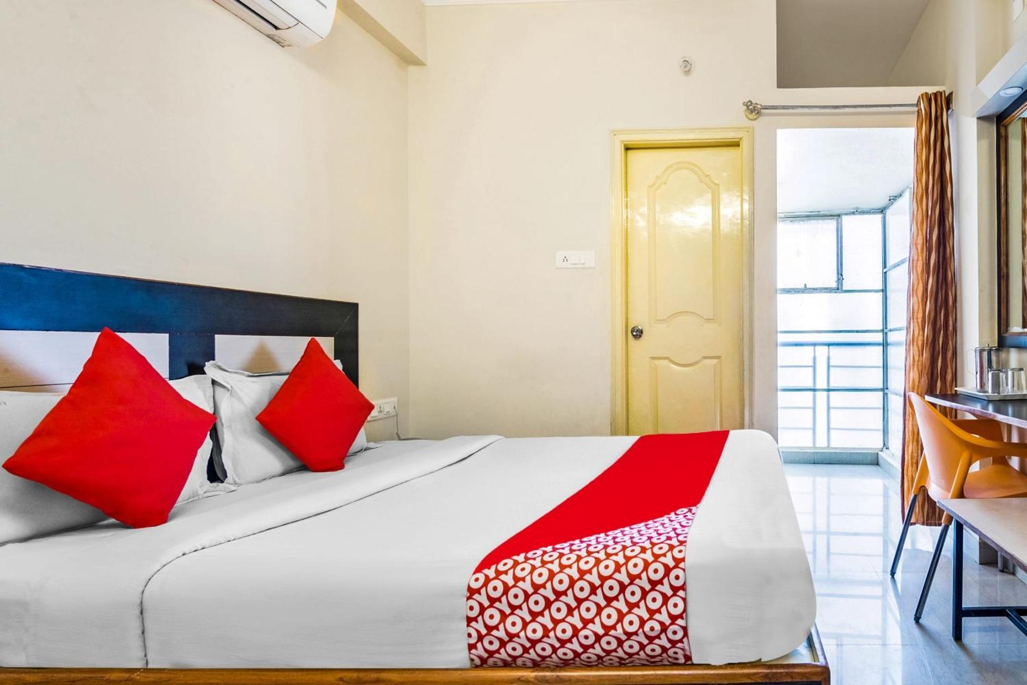 Oyo Sai Ram Residency Hotel Bangalore Luaran gambar